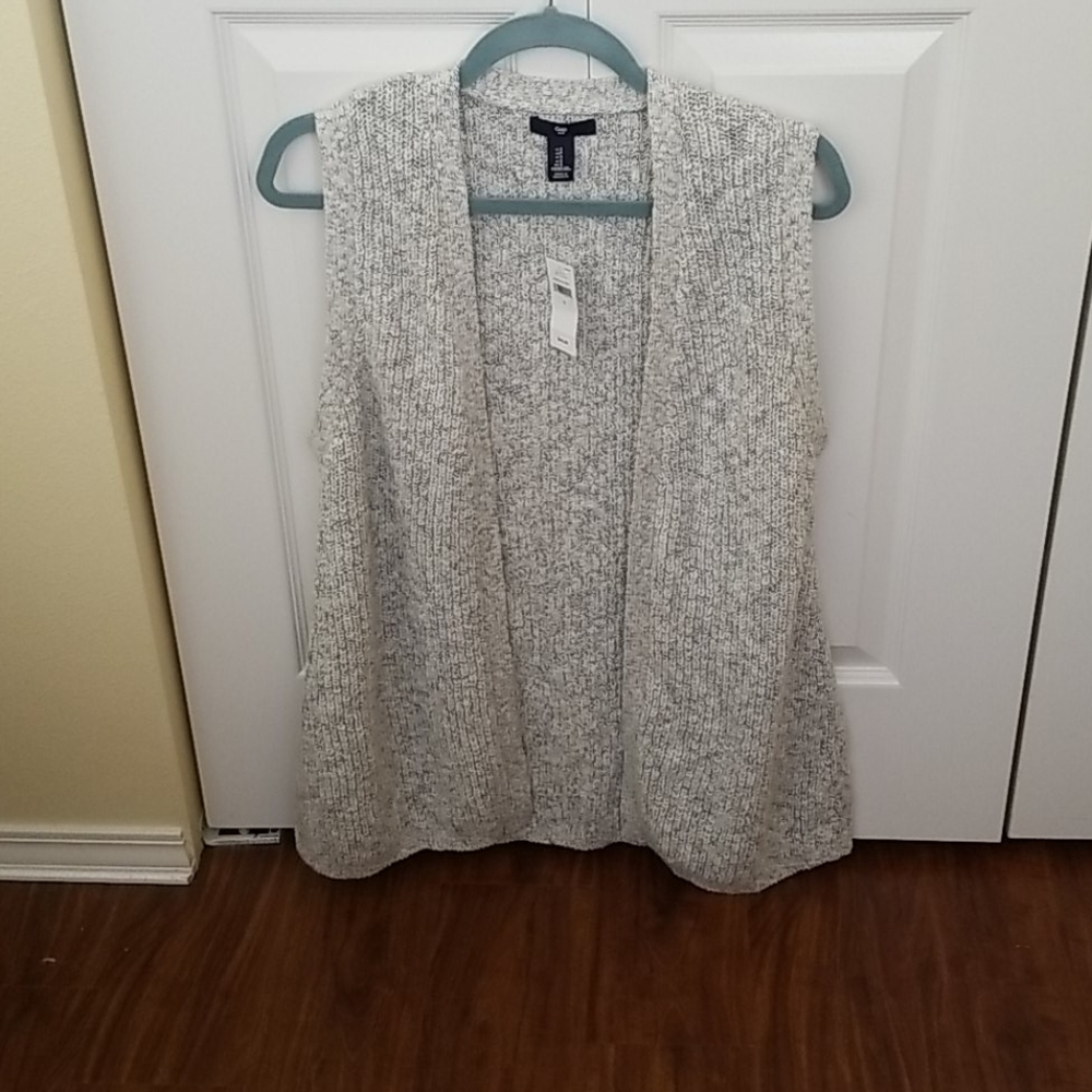 Gap knit sweater vest